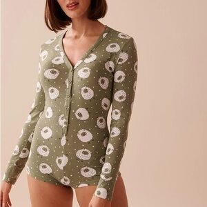 La Vie En Rose Long Sleeve sleep romper